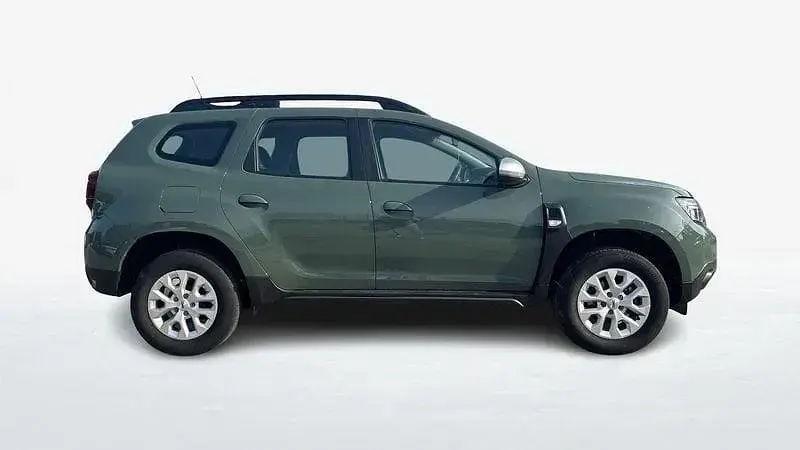 Usata Dacia Duster Comfort 100 CV (73 kW) 2023 Verde chiaro SUV