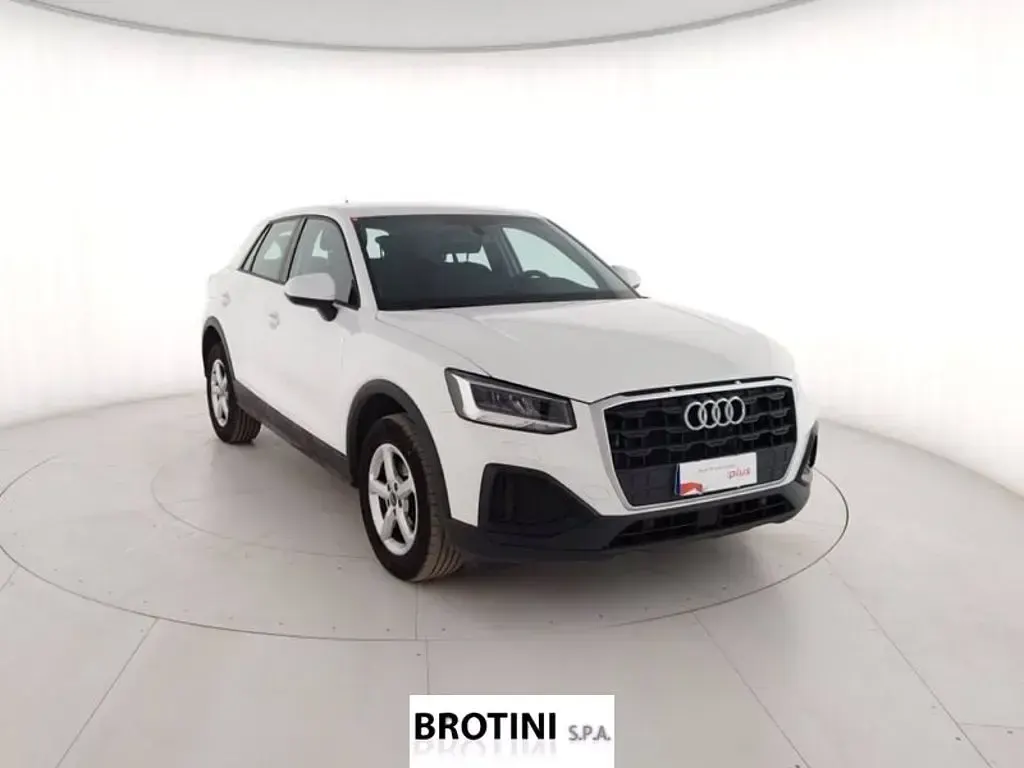 Occasion Audi Q2 Comfort 110 ch (80 kW) 2023 Blanc SUV