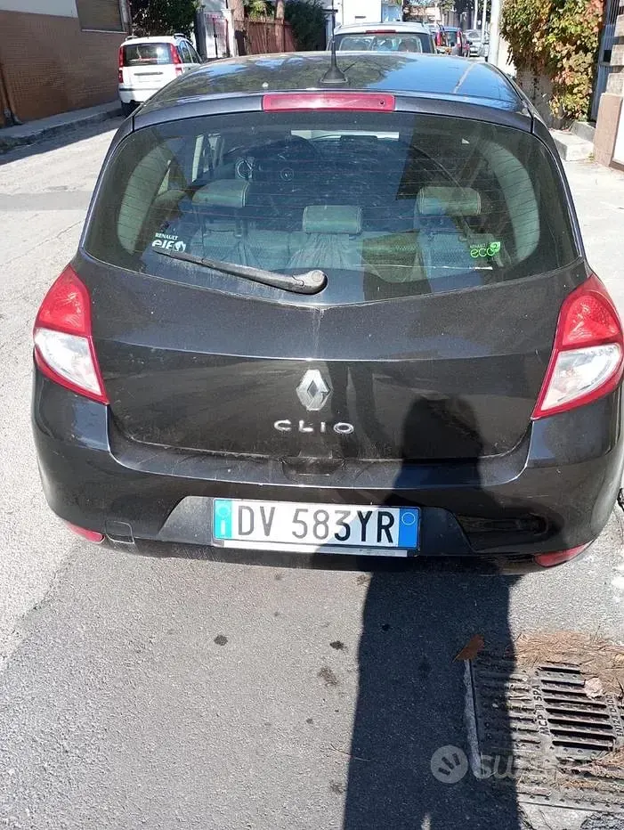 Usata Renault Clio 58 CV (42 kW) 2009 Nero Utilitaria