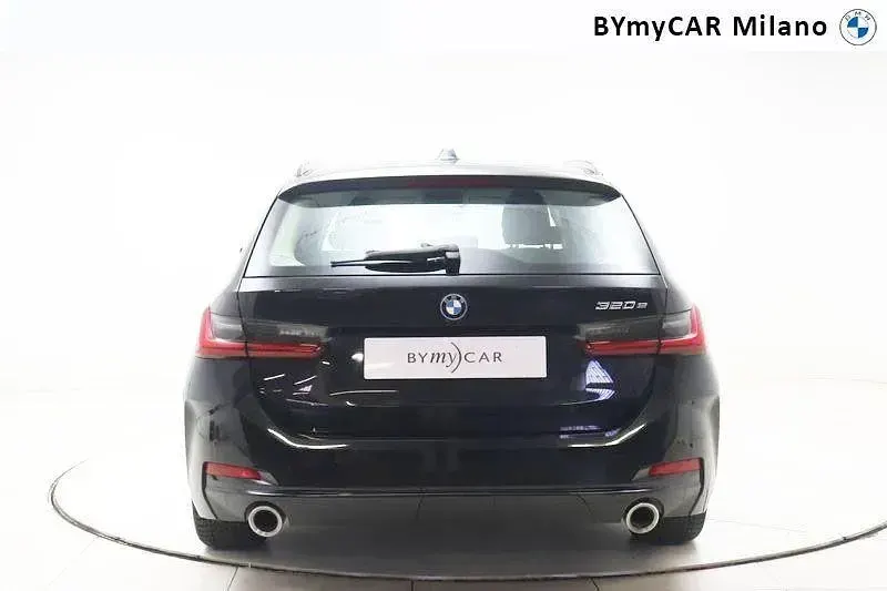 Usata BMW 320e Efficient Dynamics 203 CV (149 kW) 2023 Nero Station wagon
