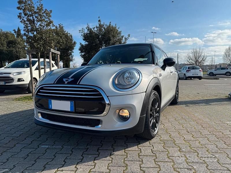 Usata Mini Cooper 136 CV (100 kW) 2015 Utilitaria