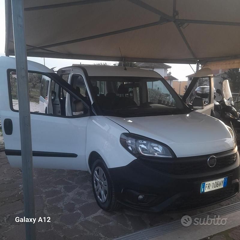 Usata Fiat Doblò S 95 CV (69 kW) 2019 Bianco Monovolume