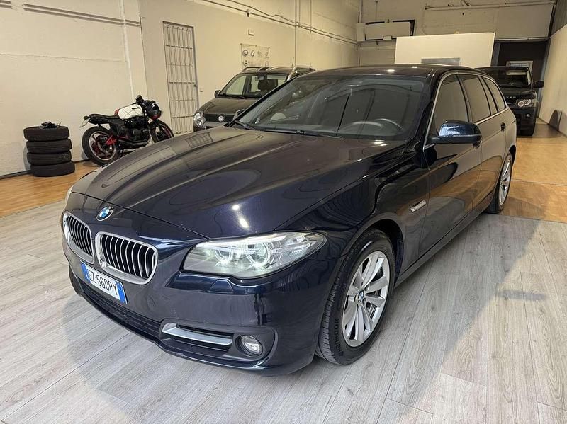 Usata BMW 520 190 CV (139 kW) 2015 Blu Station wagon