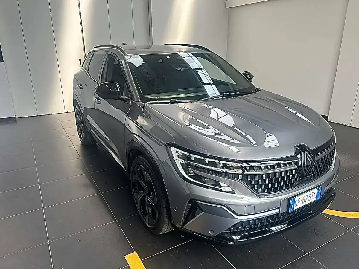 Usata Renault Austral Techno Esprit Alpine 131 CV (96 kW) 2023 Other SUV