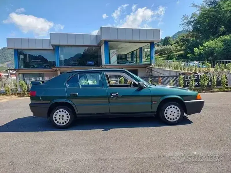 Usata Alfa Romeo 33 89 CV (65 kW) 1990 Verde Berlina