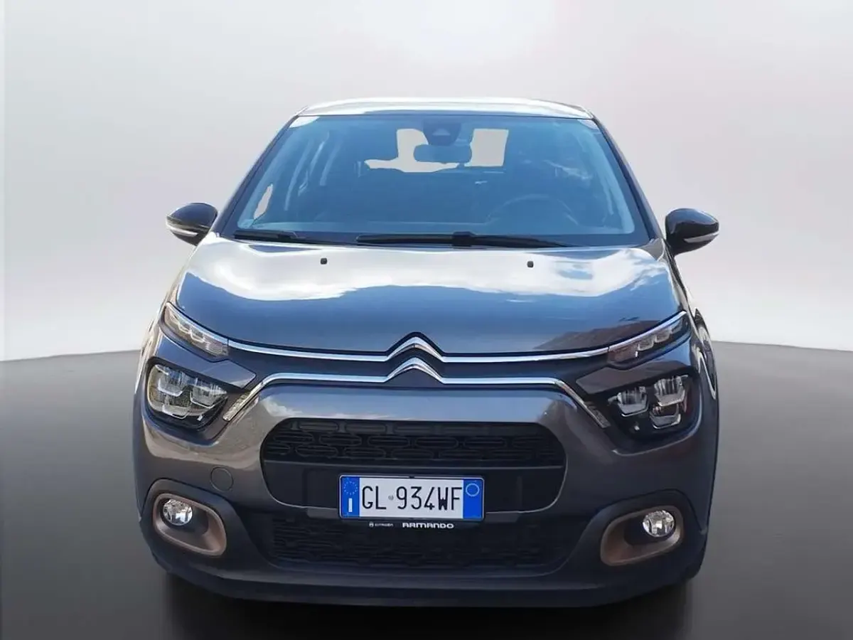 Usata Citroën C3 Shine 102 CV (75 kW) 2023 Grigio Utilitaria