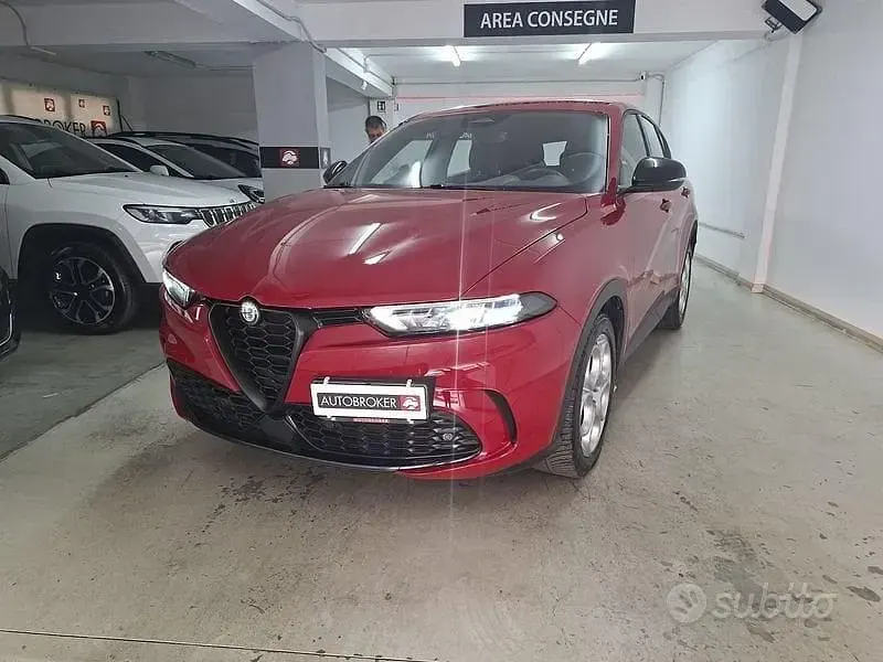 Usata Alfa Romeo Tonale Sprint 131 CV (96 kW) 2023 Rosso SUV