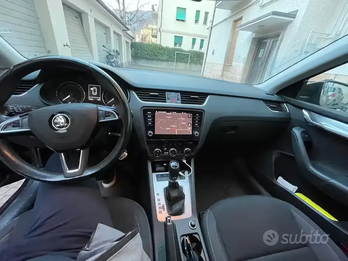 Usata Skoda Octavia 150 CV (110 kW) 2018 Nero Station wagon