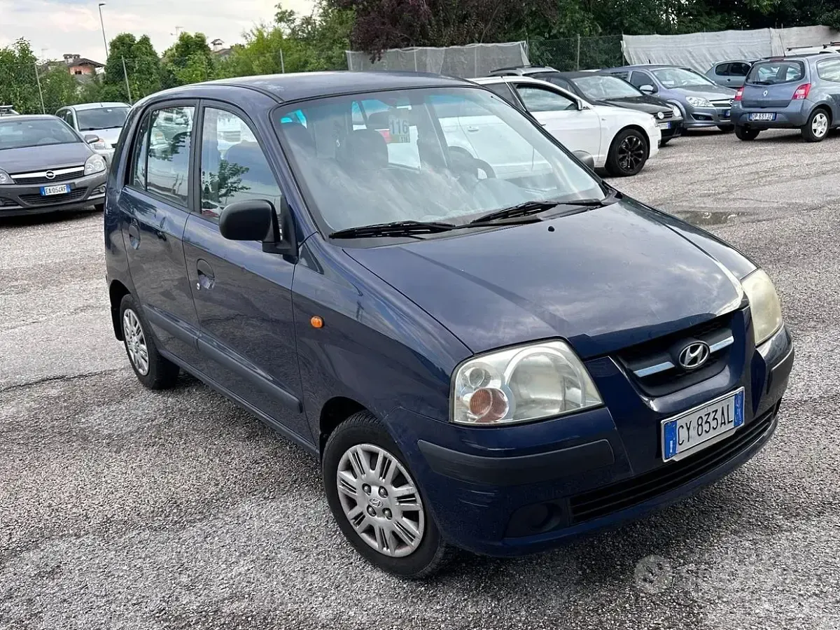 Usata Hyundai Atos Active 59 CV (43 kW) 2005 Blu Utilitaria