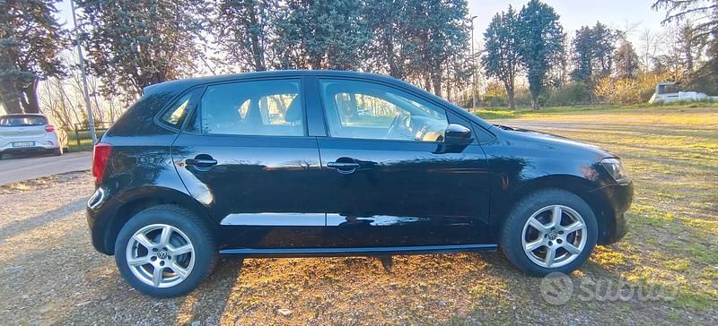 Usata VW Polo Trendline 75 CV (55 kW) 2012 Nero Utilitaria