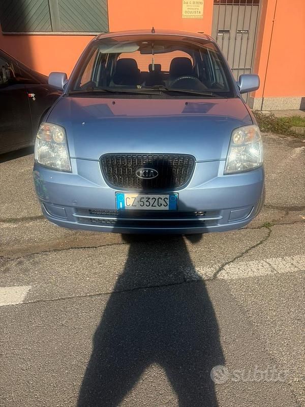 Usata Kia Picanto 2005 Blu Utilitaria
