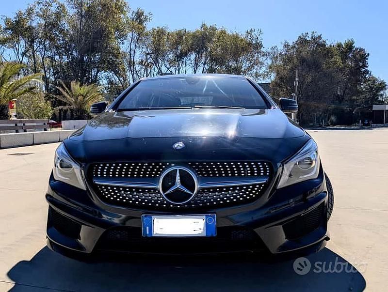 Usata Mercedes CLA200 136 CV (100 kW) 2016 Nero Station wagon