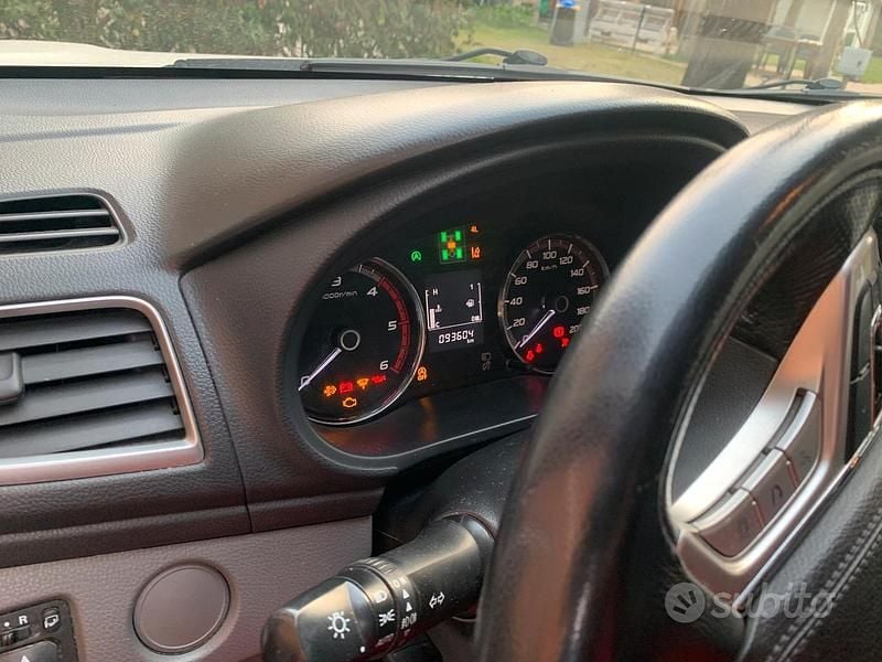 Usata Mitsubishi L200 Intense 181 CV (133 kW) 2018 Bianco Pick-up