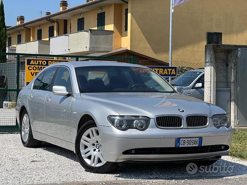 Grigio Usata 2003 BMW 730 Tre volumi | 5900 € - Immagine 1/4