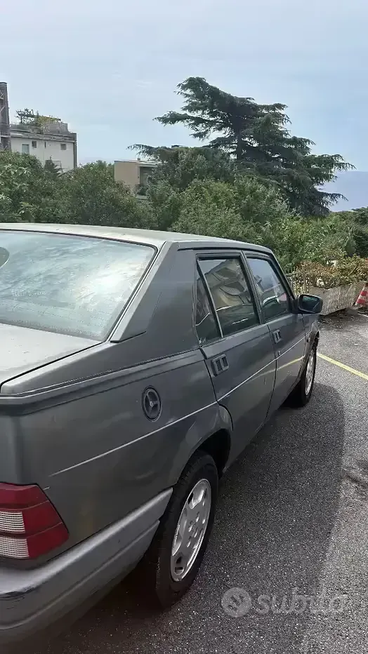 Käytetty Alfa Romeo 75 120 HP (88 kW) 1989 Sedan