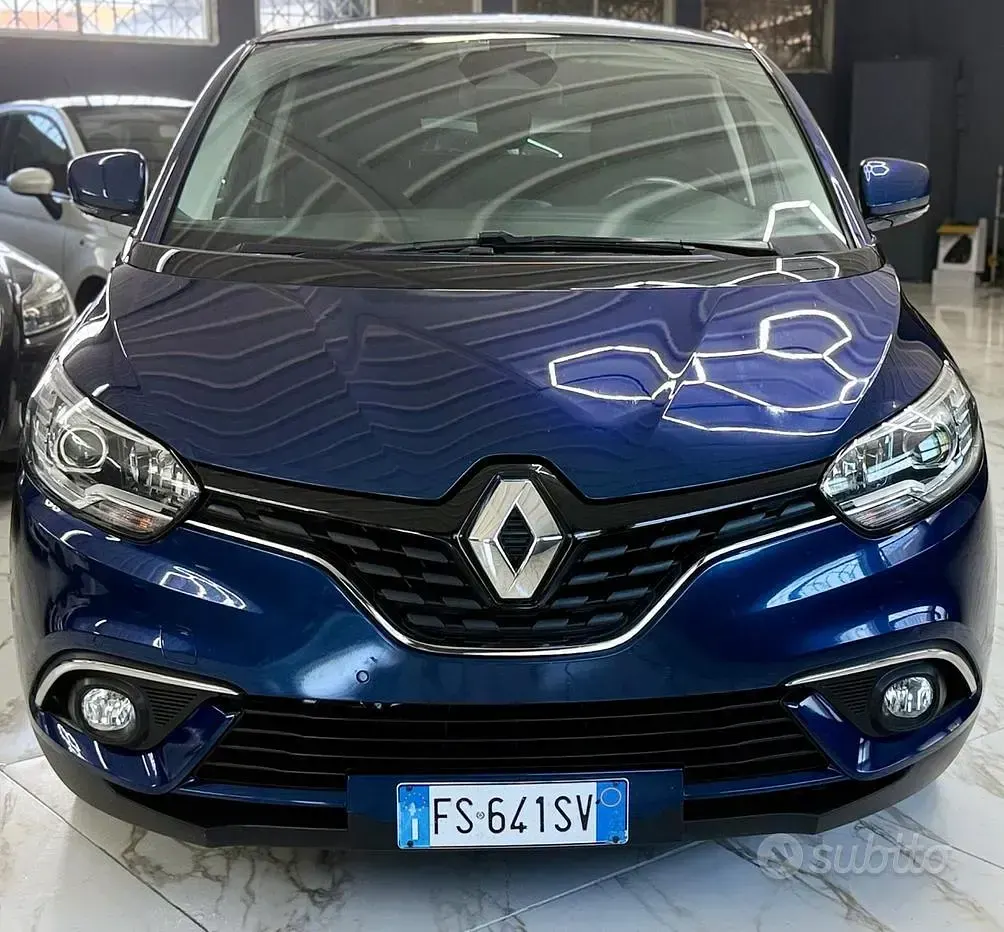 Usata Renault Scénic IV Intens 110 CV (80 kW) 2018 Bluazzurro Monovolume