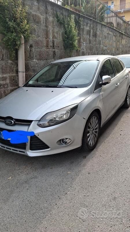 Usata Ford Fusion 101 CV (74 kW) 2011 Grigio Utilitaria