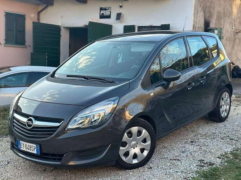 Nero Usata 2015 Opel Meriva Cosmo Monovolume | 4590 € (Super prezzo) - Immagine 1/4