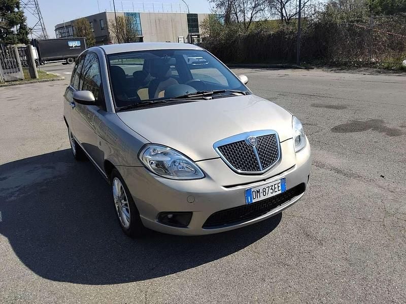 Usata Lancia Ypsilon 60 CV (44 kW) 2007 Other Utilitaria