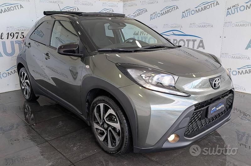 Usata Toyota Aygo Lounge 72 CV (52 kW) 2023 Verde Utilitaria