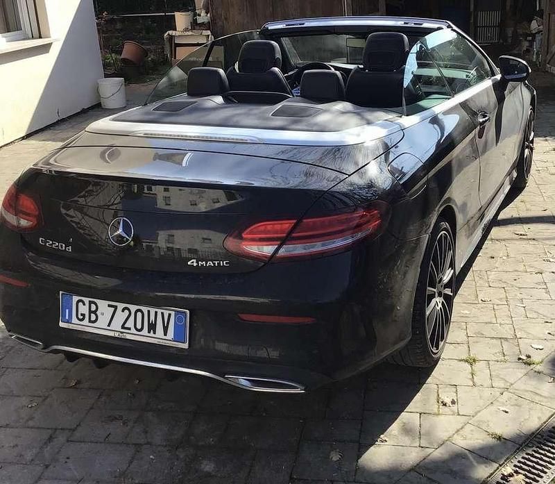 Usata Mercedes C220 194 CV (142 kW) 2020 Cabrio