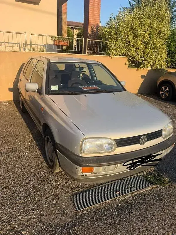Usata VW Golf III 101 CV (74 kW) 1995 Grigio Berlina