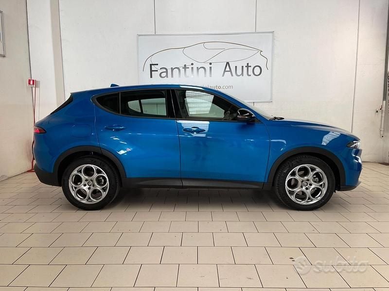 Usata Alfa Romeo Tonale Sprint 131 CV (96 kW) 2023 Blu SUV
