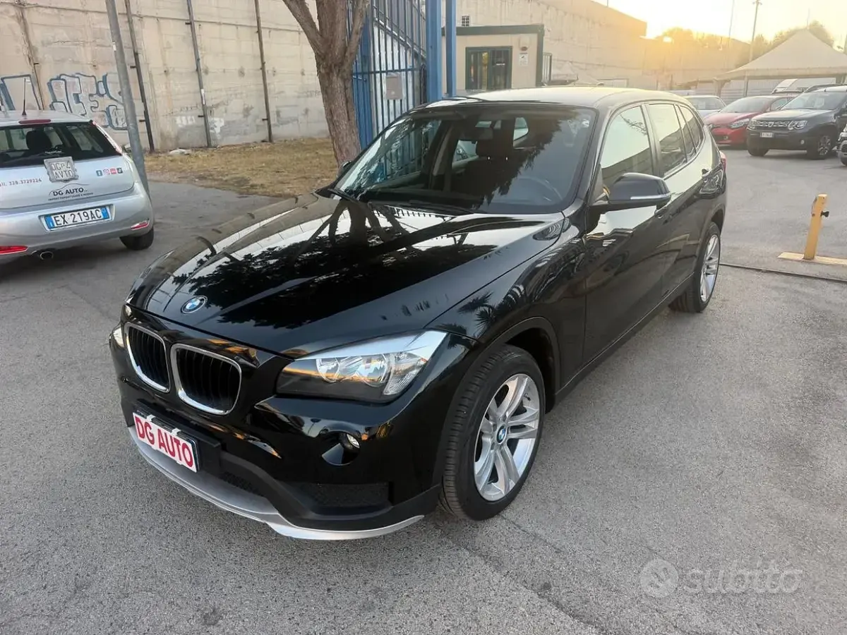 Usata BMW X1 143 CV (105 kW) 2014 Nero SUV