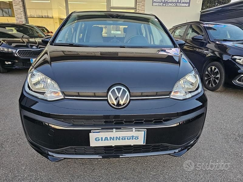 Usata VW up! Move 67 CV (49 kW) 2022 Nero Utilitaria