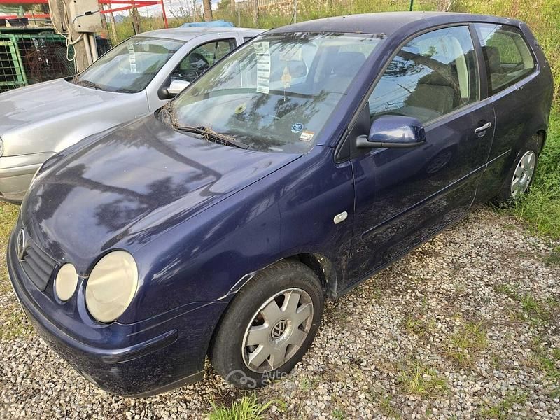 Usata VW Polo 75 CV (55 kW) 2004 Blu Utilitaria