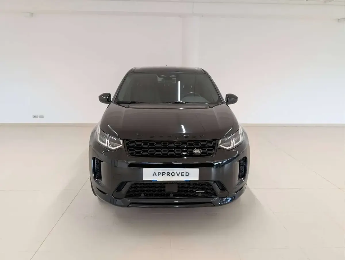 Usata Land Rover Discovery Sport R-Dynamic 163 CV (119 kW) 2022 Santorini black SUV