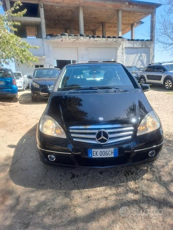 Usata Mercedes A180 Edition 109 CV (80 kW) 2012 Nero Berlina