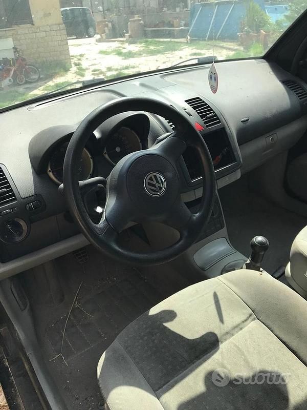 Usata VW Lupo 50 CV (36 kW) 2001 Nero Utilitaria