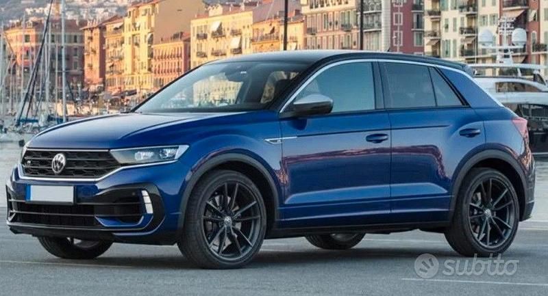 Usata VW T-Roc 116 CV (85 kW) 2021 Blu SUV