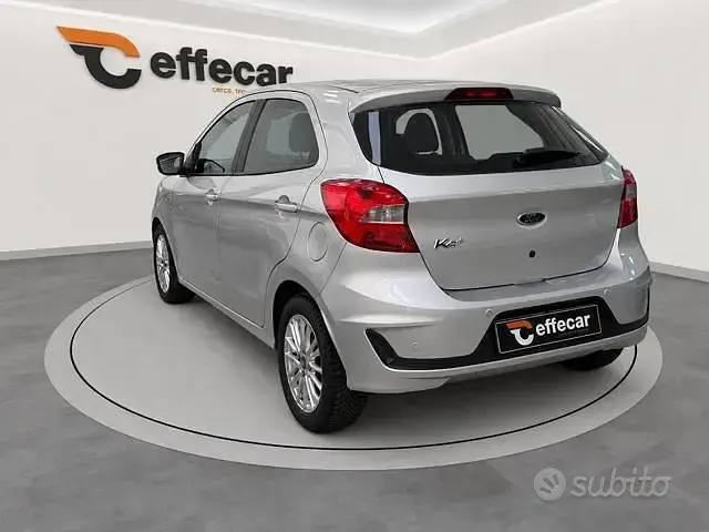 Usata Ford Ka Plus Ultimate 95 CV (69 kW) 2018 Grigio Utilitaria