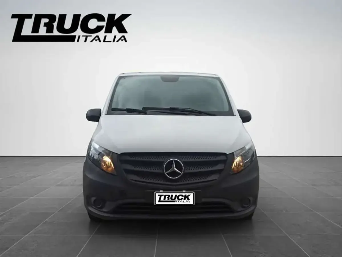 Usata Mercedes Vito 136 CV (100 kW) 2019 Bianco Furgone