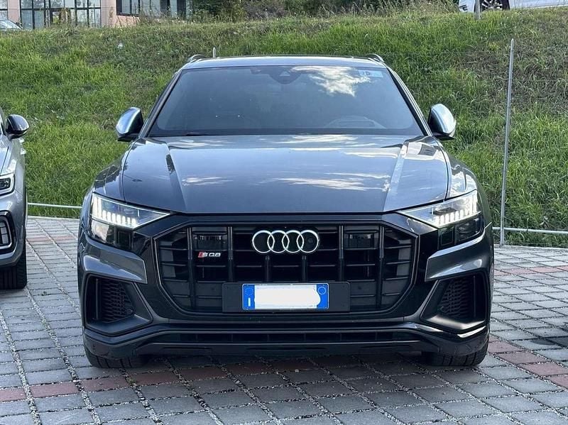 Grigio Usata 2020 Audi SQ8 Sport SUV | 57.900 € (Ottimo prezzo) - Immagine 1/4