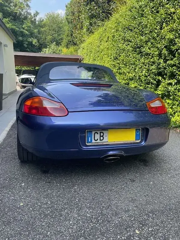 Usata Porsche Boxster 220 CV (161 kW) 2000 Blu/azzurro Cabrio