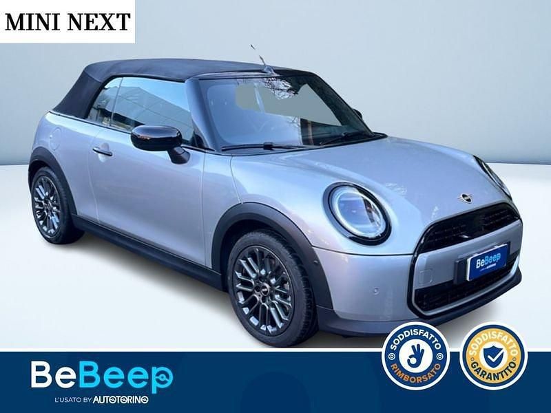 Usata Mini Cooper Classic 163 CV (119 kW) 2025 Argento metallizzato Utilitaria