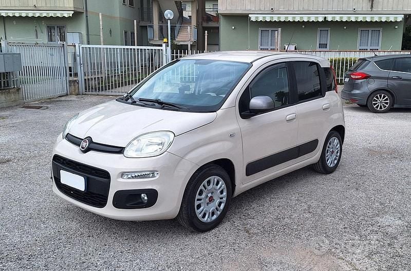 Usata Fiat Panda 69 CV (50 kW) 2016 Utilitaria