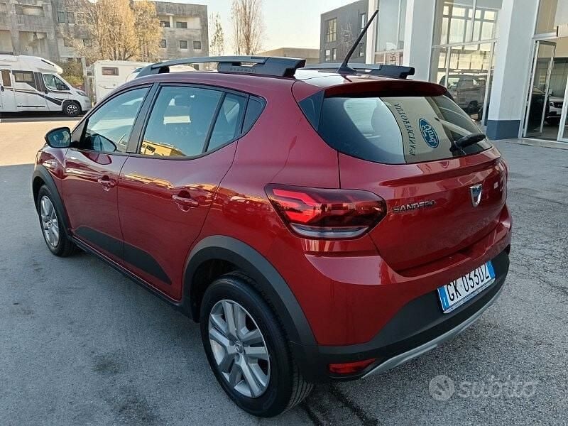 Usata Dacia Sandero Stepway 91 CV (66 kW) 2022 Rosso Berlina