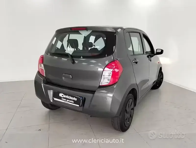 Usata Suzuki Celerio 68 CV (50 kW) 2018 Grigio Utilitaria