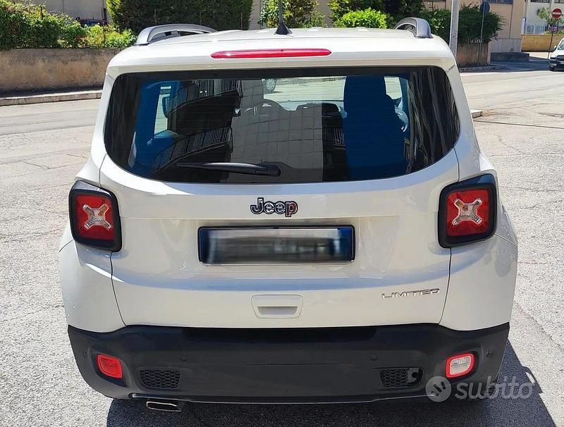 Gebraucht Jeep Renegade Limited 130 PS (95 kW) 2022 SUV