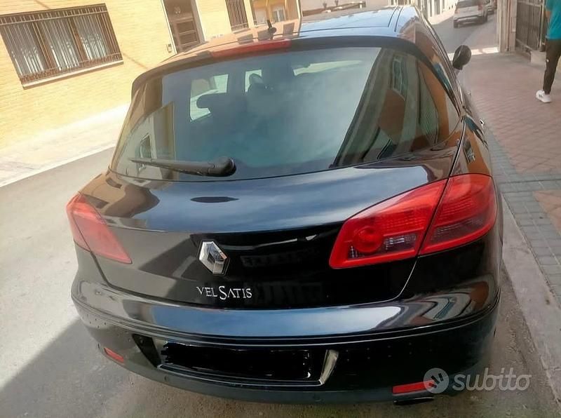 Usata Renault Vel Satis Initiale 2006 Blu Utilitaria