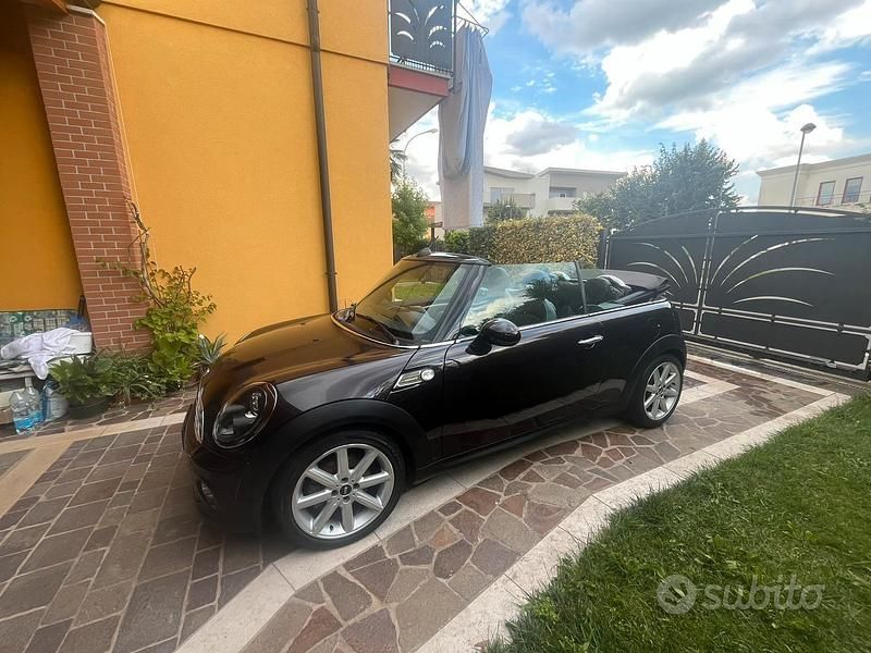 Usata Mini Highgate Cabriolet 2013 Marrone Cabrio