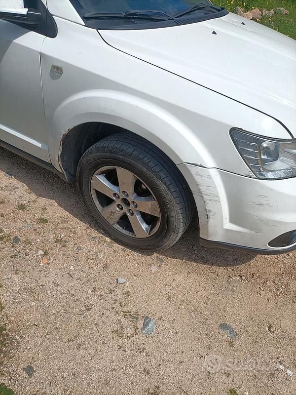 Usata Fiat Freemont 170 CV (125 kW) 2011 Bianco SUV