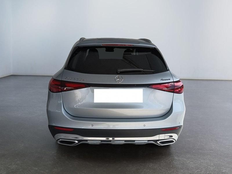 Usata Mercedes GLC220 Advanced 197 CV (144 kW) 2023 Argento SUV