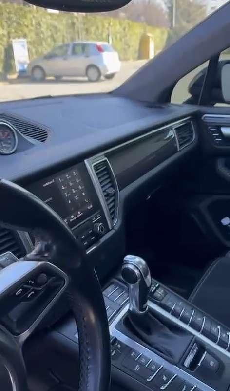 Usata Porsche Macan Turbo Performance Package 441 CV (324 kW) 2017 Nero SUV