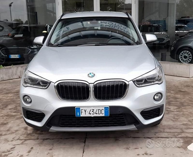Usata BMW X1 150 CV (110 kW) 2019 Grigio SUV