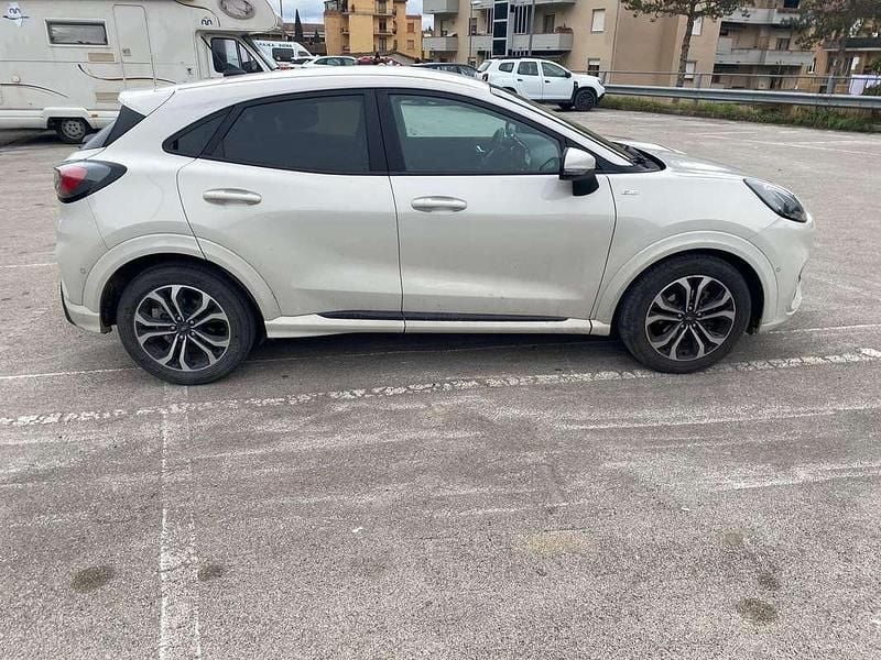Usata Ford Puma ST-Line 125 CV (91 kW) 2020 Bianco SUV